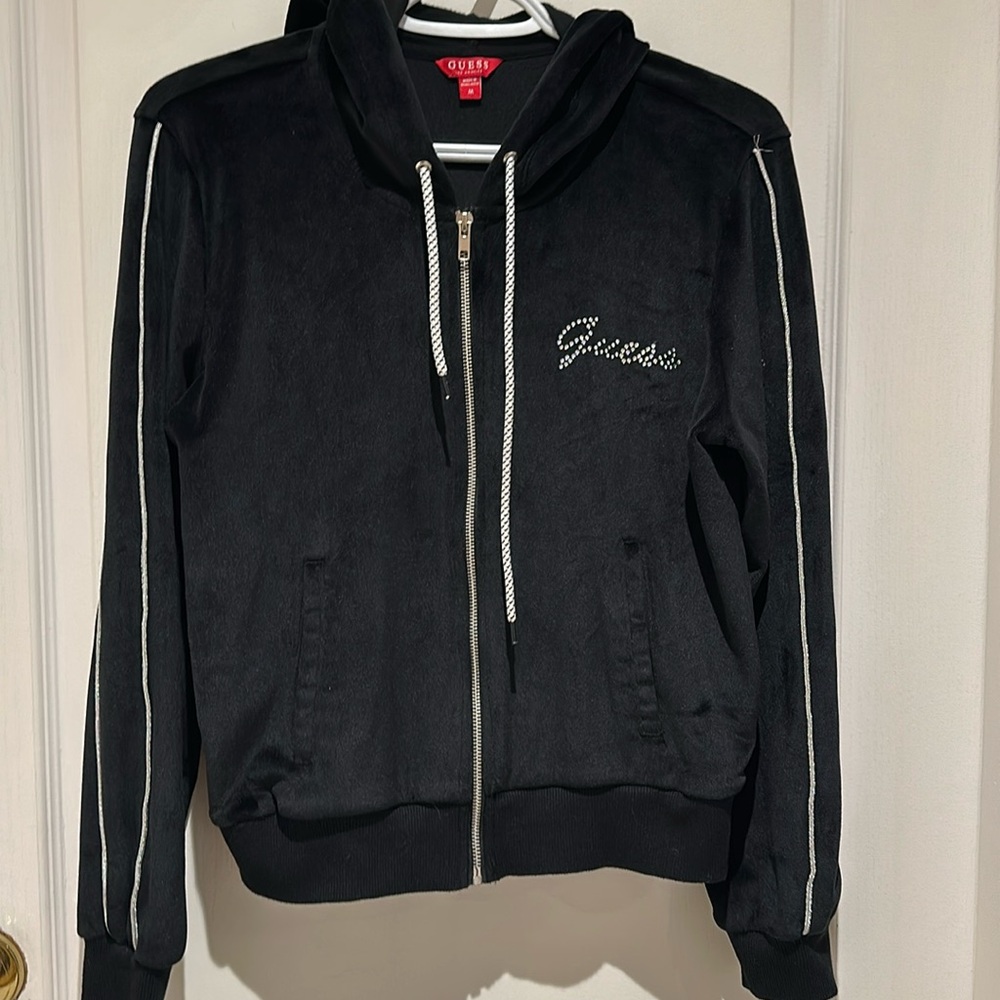 Nwot. Guess sweatshirt jacket